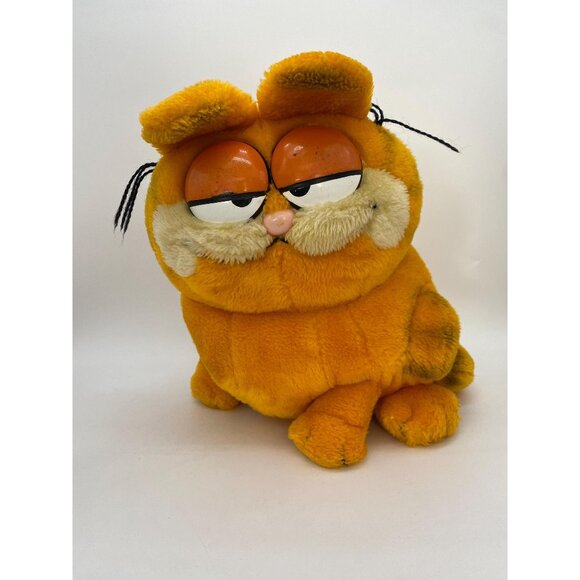 Rare 1981 Medium Sitting Garfield Plush: Vintage Cartoon Cat Collectible - Picture 1 of 9